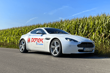 Aston Martin V8 Vantage już dostępny w usłudze